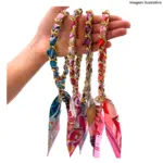 Corrente para Celular e Garrafa com Laço de Seda – Estilo e Versatilidade - Imagem 2