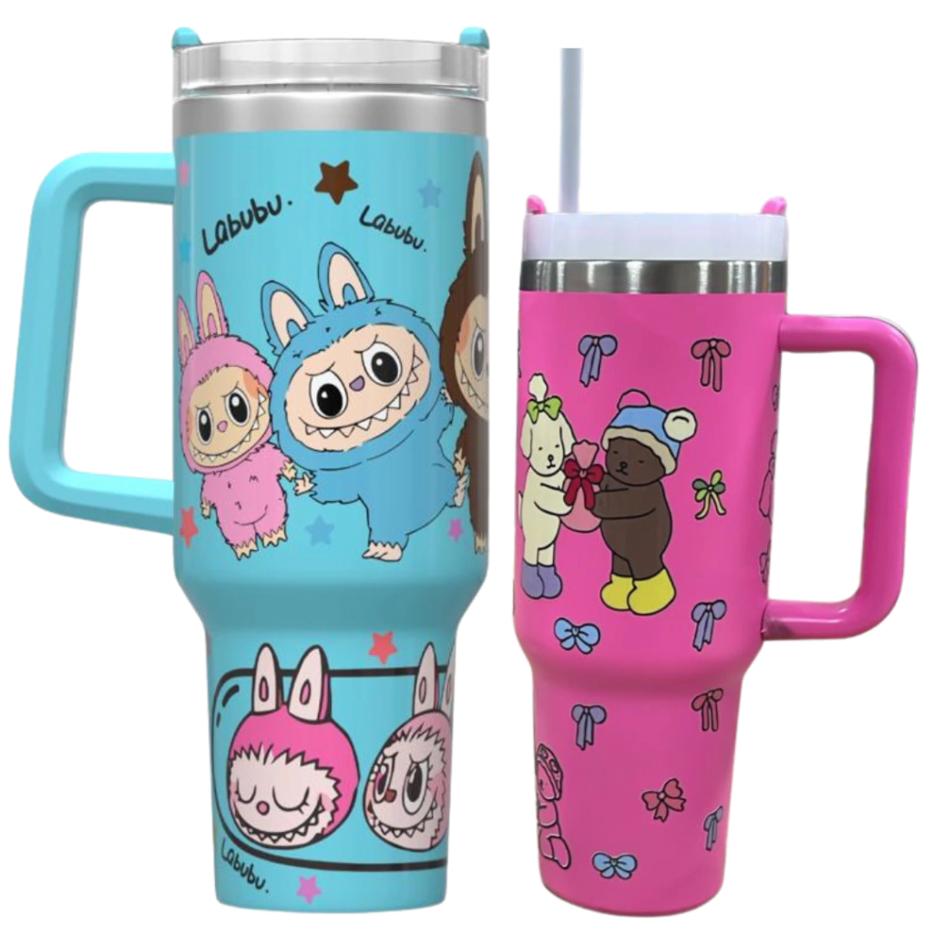 site-6-3510d922ecb36e3d6d17587231391372-1024-1024 Copo Térmico Virgínia 1200ml com +5 Personagens – Diversão e Qualidade - Imagem 1